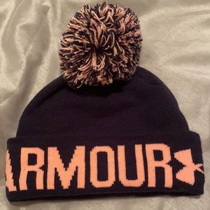 Women’s UA Big Pom Logo Beanie